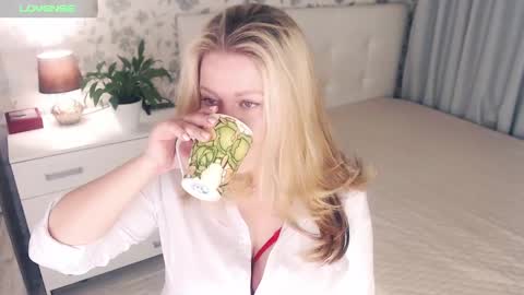 Helena Bonham online show from January 10, 4:44 am