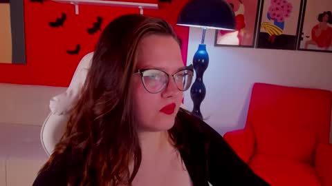 helendanvers online show from October 26, 10:00 am