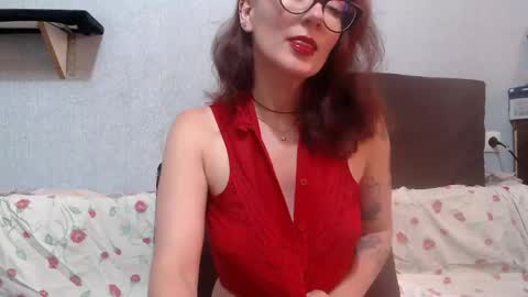 HelenRed online show from May 31, 12:00 pm