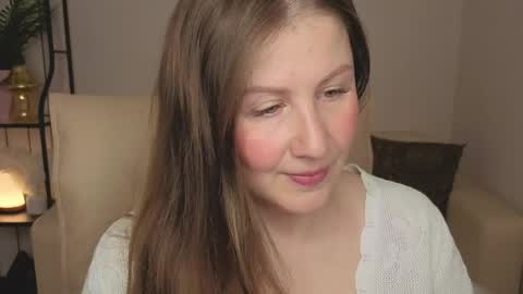 Helen online show from June 5, 1:42 am