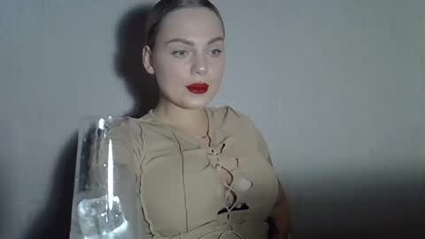 Snapshot of helga_now chatting on October 4, 8:13 pm helga_now online show from October 4, 8:13 pm