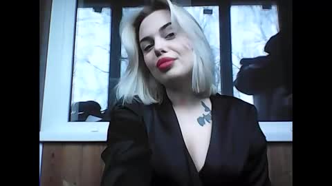 Snapshot of helga_now chatting on March 5, 7:38 am helga_now online show from March 5, 7:38 am