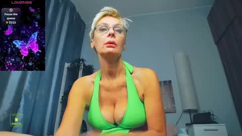 Helga online show from September 30, 11:38 am