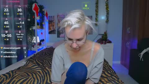 Helga online show from December 23, 11:49 pm