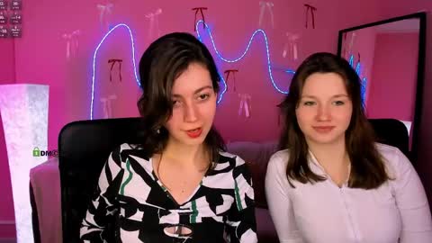 Helli online show from March 17, 10:58 pm