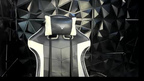 heluehorny13 online show from November 21, 6:15 am