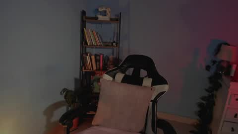 Hello I am Valentina independent Colombian model I love sensuality and pleasure welcome online show from April 16, 4:46 am