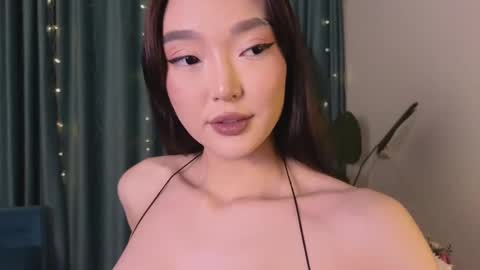 Audrey online show from March 1, 2:55 pm