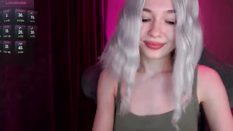  Nora  online show from December 15, 12:17 pm