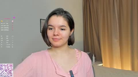 Laura online show from January 14, 1:43 am