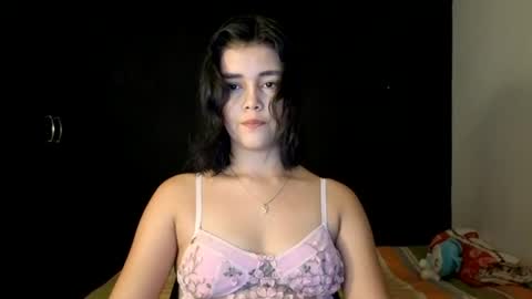 heyits_mia online show from June 15, 1:39 am