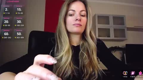 Lina online show from November 9, 10:11 am