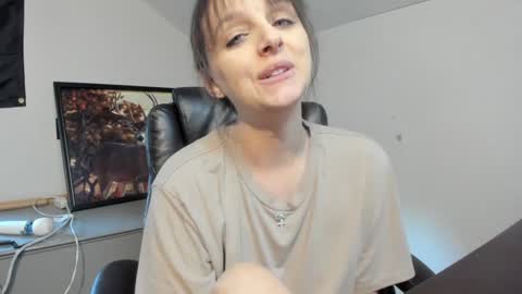 Paige online show from September 17, 1:09 pm