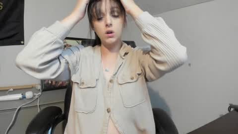 Paige online show from September 14, 1:25 am