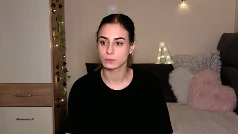 Ana online show from December 15, 8:14 pm