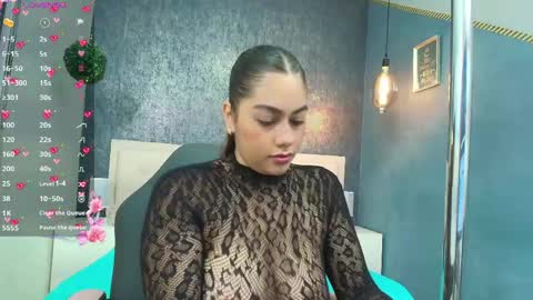 hilary_evanss online show from May 16, 3:20 am