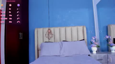 hilarydolce online show from February 27, 2:44 am