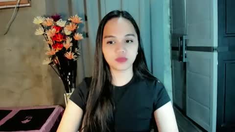 hilarymolly online show from February 23, 8:41 pm