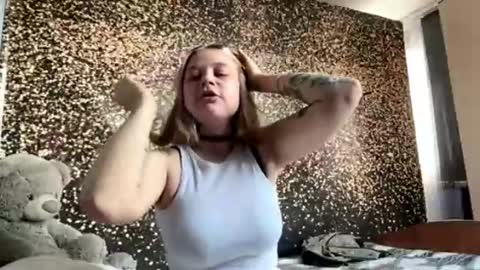 Julia online show from June 28, 2:18 am