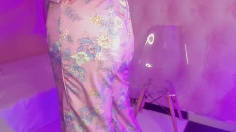  Hillary  online show from March 7, 3:29 am