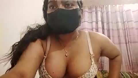 himuhimu22 online show from December 14, 8:03 pm