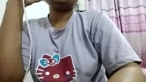 himuhimu22 online show from March 18, 5:18 pm