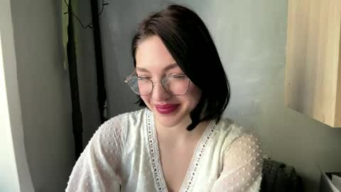 Sofia online show from April 19, 4:56 am