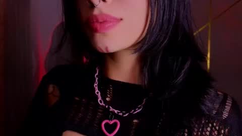 holly online show from December 4, 2:14 am