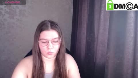 Welcome guys  Pleasure to see you all here  My name is MichaelaTip menu is active Private is open  online show from February 13, 7:10 am