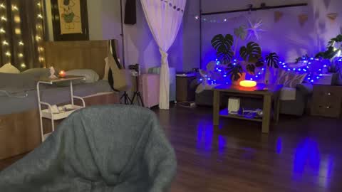 dori not holy get my tg channel with link from description under last photo online show from April 1, 5:54 pm