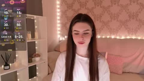 Mia online show from April 19, 3:39 am