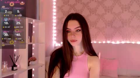 Mia online show from September 20, 4:44 am