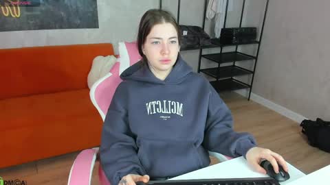 Honey online show from April 19, 3:50 am