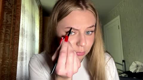 Klara online show from June 2, 12:17 pm