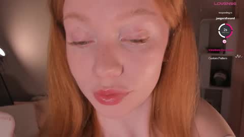 Snapshot of honeyautumn chatting on October 21, 10:36 pm honeyautumn online show from October 21, 10:36 pm