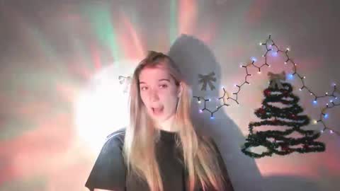 honeyveil online show from January 5, 7:50 pm