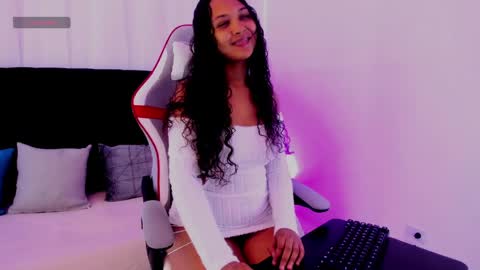 Honnie online show from April 10, 12:33 pm