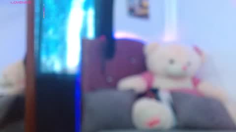 Hoollly Jones online show from September 11, 4:40 pm