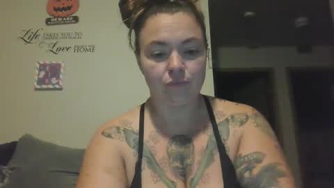 horneygirl88ddd online show from October 8, 6:29 am