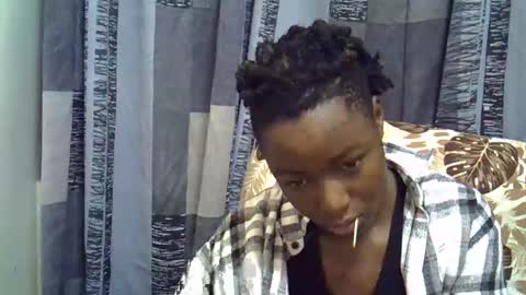 Leila online show from March 21, 6:13 pm