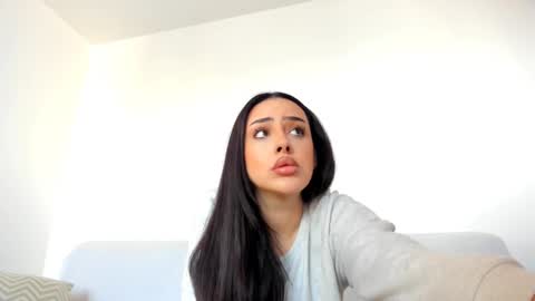 Emma online show from February 20, 9:22 am