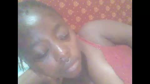 hornygal001 online show from March 12, 5:43 am