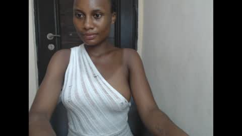 hornyxmamacita online show from April 9, 10:31 am