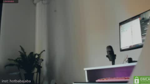   online show from February 23, 8:11 am