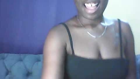 hot_tash online show from June 11, 6:27 pm