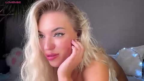 Alika online show from October 13, 1:30 am