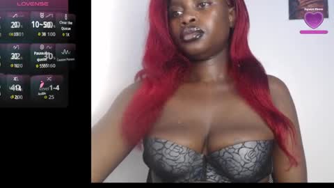 Hotcurvykeisha online show from April 10, 5:52 pm