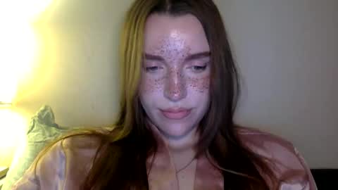 effy online show from April 5, 10:09 pm