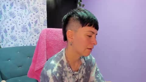 hannah online show from September 24, 2:32 am