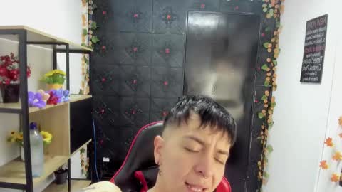 hannah online show from March 4, 2:40 am